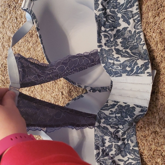 EUC Cacique Racerback Wire- Free Plunge Bra 5 Hook Size 44C - Picture 2 of 4